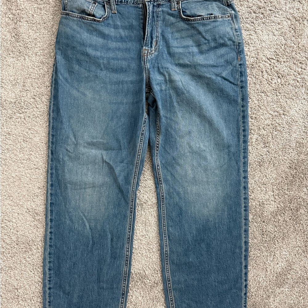 Old Navy Loose Fit 38x30 Men's Jeans in Light Blue